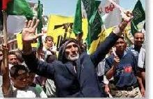 نصر الله في ذكرى انتصار تموز: سنقطع اليد الإسرائيلية إذا امتدت الى الجيش