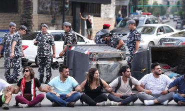 لبنان بين مطرقة النموذج اليوناني وسندان النموذج الفنزويلي!