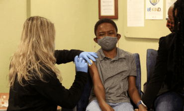 ميشيغن تبدأ بتطعيم الأطفال ضد كورونا بعد الموافقة الفدرالية على لقاح «فايزر»