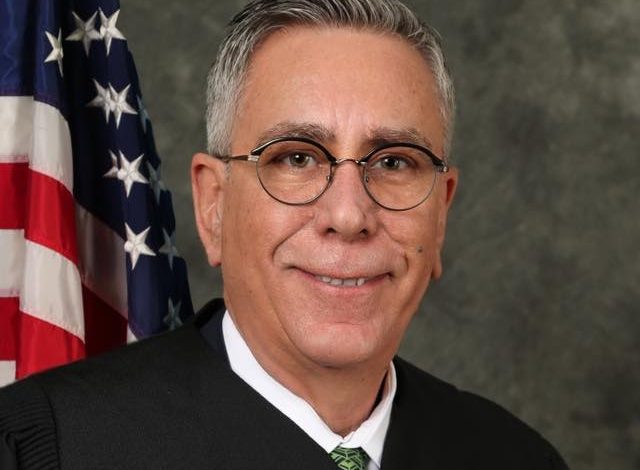 محكمة ميشيغن العليا تعيد تعيين القاضي جين هانت رئيساً لمحكمة ديربورن