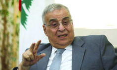 لبنان يدفع مبكّراً ثمن المواجهة الروسية الأوكرانية: انقسام سياسي .. وأمن غذائي مهدّد