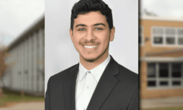 طالب يمني أميركي من ديربورن يفوز بمنحة «كوك» الجامعية المرموقة