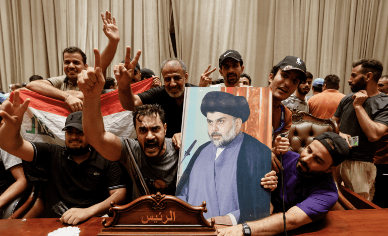 ■ معركة رئاسة الوزراء مستمرة في العراق ■ «حزب الله» يهدد إسرائيل ■ تونس تقرّ دستوراً جديداً ■ إقالة وزيرة بحرينية بسبب رفض التطبيع
