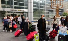 في إطار مساعي تل أبيب لموافاة شروط واشنطن  .. إسرائيل تسمح للفلسطينيين الأميركيين بدخول الأراضي المحتلة بدون تأشيرة