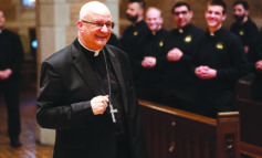 مع تراجع الحضور ونقص الكهنة مطرانية ديترويت الكاثوليكية تخطّط للتخلّص من الكنائس الفائضة