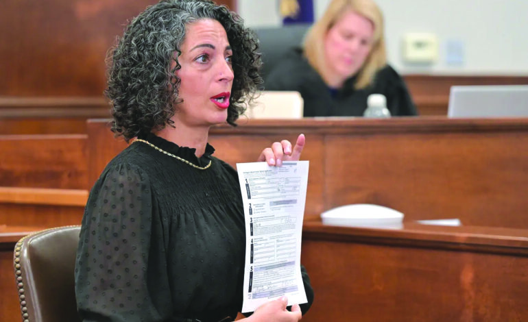 بعد إحالتها إلى إجازة إدارية بزعم «التدخل في الانتخابات»