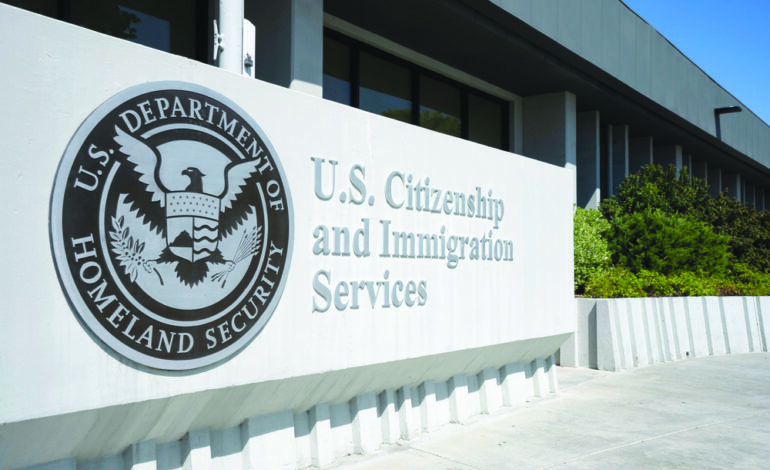 السلطات الأميركية توقف إجراءات الهجرة والتجنيس لمواطني 19 دولة بينها اليمن