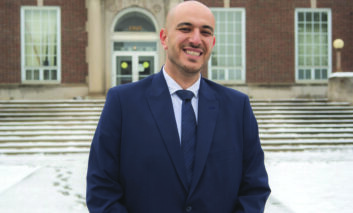 عباس علوية يترشح لعضوية مجلس  شيوخ ميشيغن عن الديربورنَين