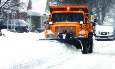 بيضون يؤكد حزم إدارته في تطبيق قواعد إزالة الثلوج  ومكافحة مظاهر الخراب في ديربورن هايتس