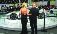 معرض ديترويت للسيارات يفتح أبوابه للجمهور في 17 يناير