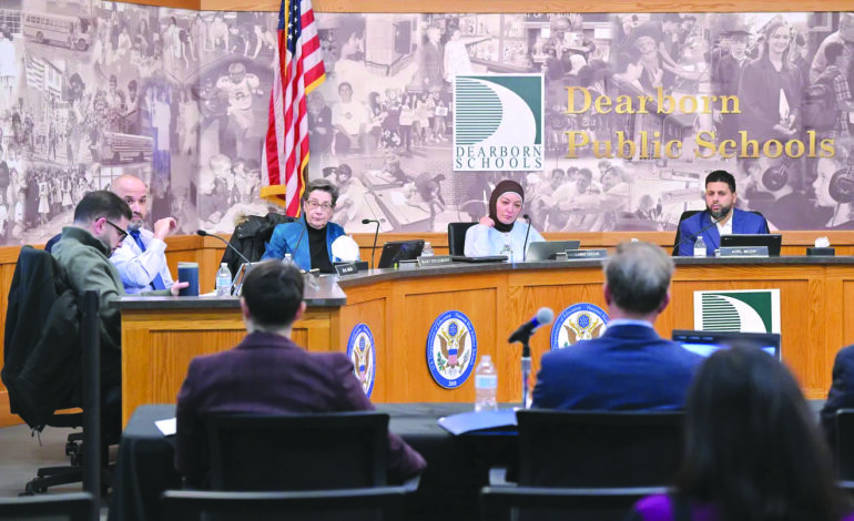 بهدف‭ ‬صيانة‭ ‬وتحديث‭ ‬مبانيها‭ ‬المتقادمة‭ .. ‬مدارس‭ ‬ديربورن‭ ‬تمهّد‭ ‬لطرح‭ ‬استفتاء‭ ‬ضريبي‭ ‬في‭ ‬انتخابات‭ ‬نوفمبر‭ ‬القادم