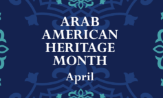 حاكمة ميشيغن تحتفي بشهر التراث العربي الأميركي 